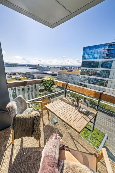 Modern 2Bed Room Sea View Apartment @ Oslo Barcode Εξωτερικό φωτογραφία